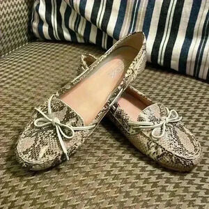 Geox Respira leather snakeskin loafers size 8.5/39